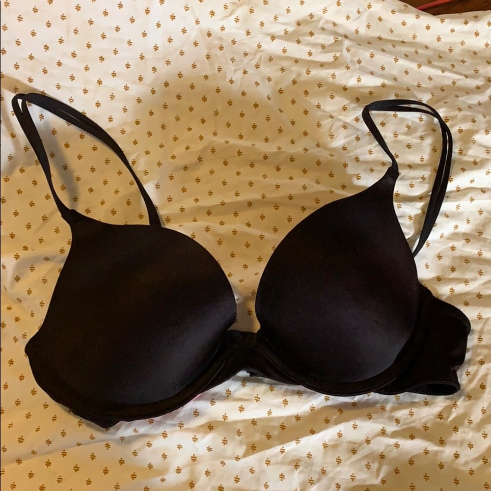 Victoria’s Secret push-up bra.